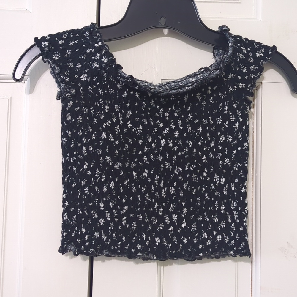 SO Off-The-Shoulder Top